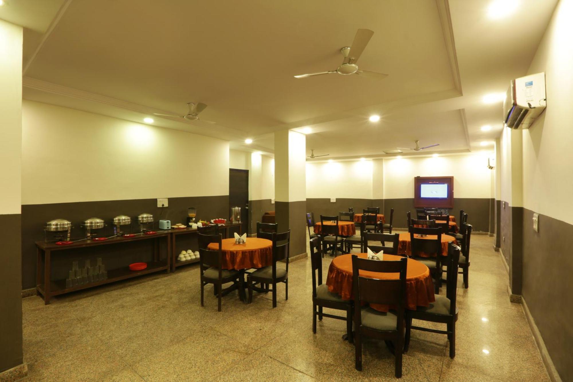 Hotel Emerald Suites At Airport New Delhi Luaran gambar