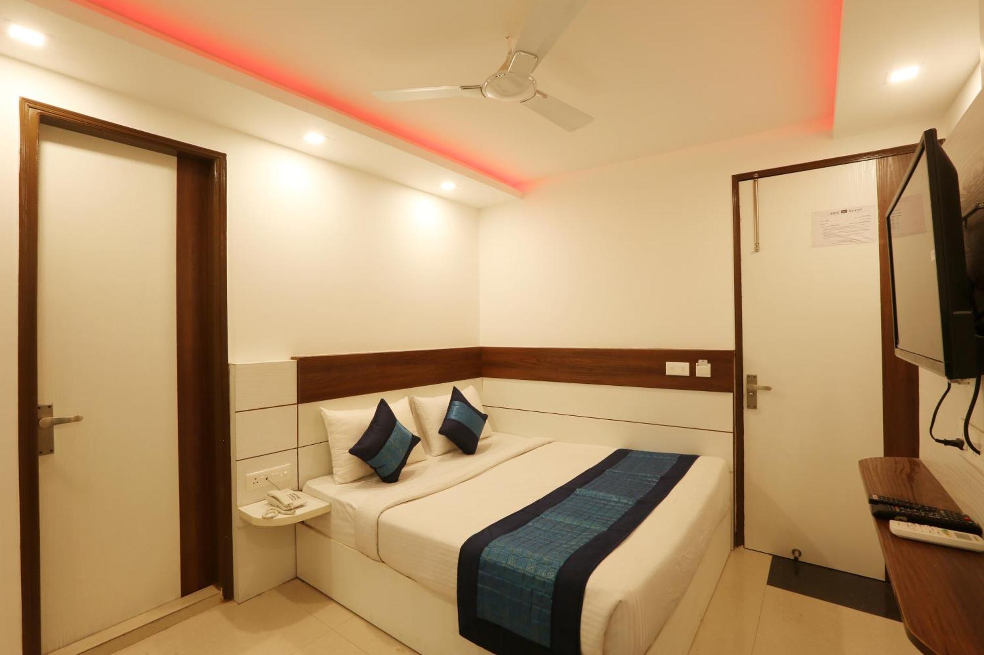 Hotel Emerald Suites At Airport New Delhi Luaran gambar
