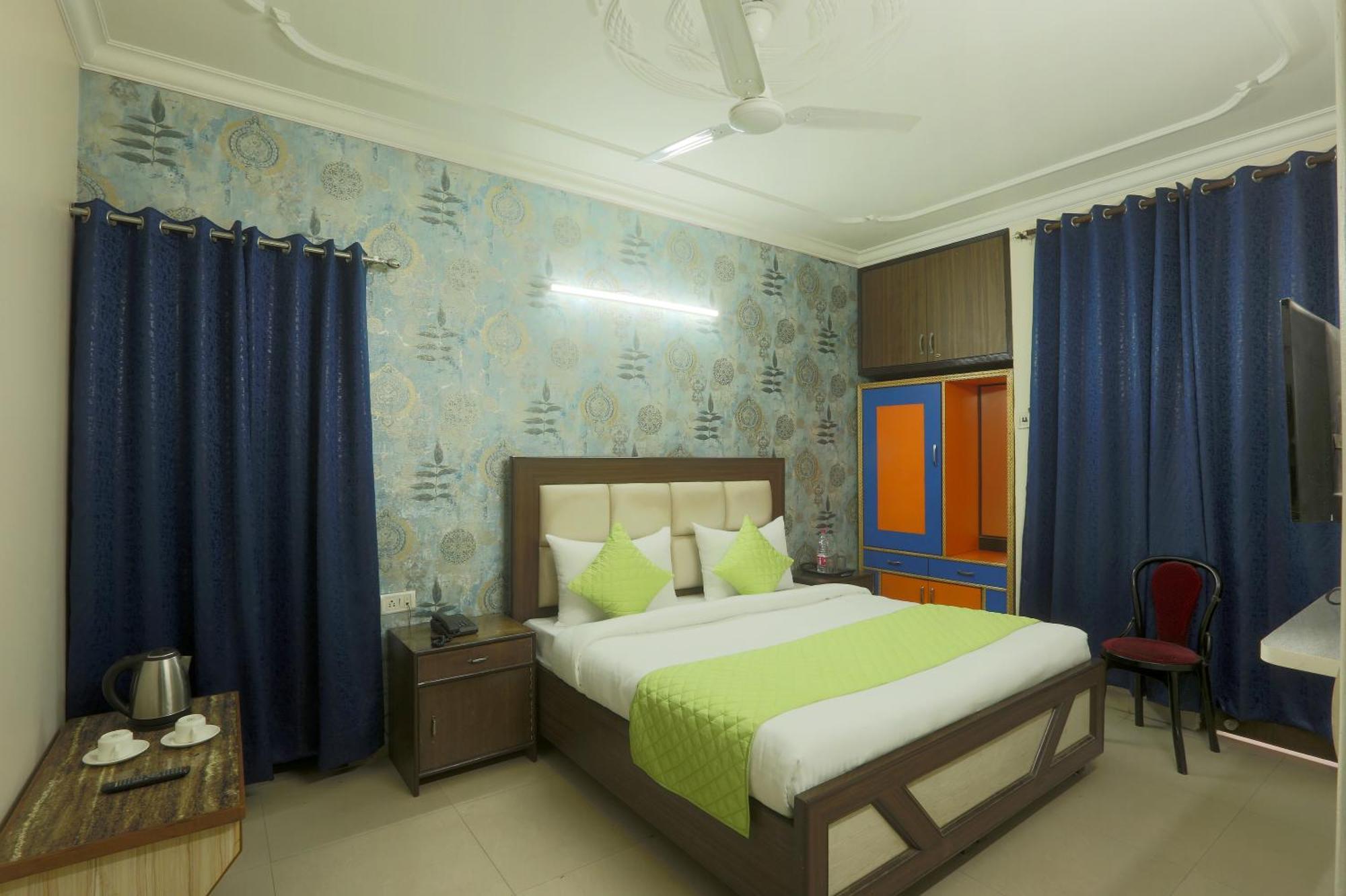 Hotel Emerald Suites At Airport New Delhi Luaran gambar